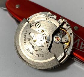 12f-4b Belforte 1960s Benrus Model 12f 4b 25 Jewels With Calendar Movement Only- Parts