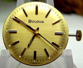 1041.10 Bulova Vintage 1976 N6 17 Jewel Cal Mens Wrist Watch Movement