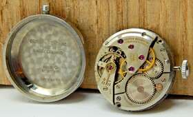 C2071 Croton Vintage Black Dial Mens Wrist Watch Movement With Case Back And Hands