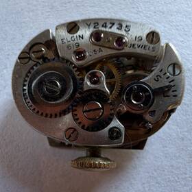 Elgin Y24735 Vintage Lady Cal 619 Watch Movement 19 Jewels Running W Dial Hands Stem