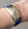 Hamilton Linwood Vintage Curvex Type Mens Or Ladies Wristwatch Runs