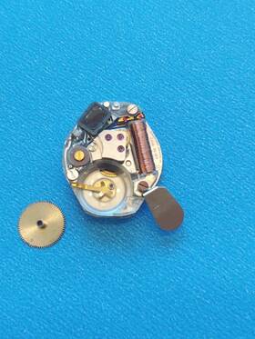 632.50-d Junghans #632.50-d Cal. 5077 Movement.puw 532 632. Sets Runs Keeps Time 24hr