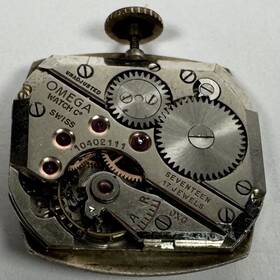 10402111 Omega Tank Watch Movement Oxg Swiss 17j 17.8x22mm For Parts Repair