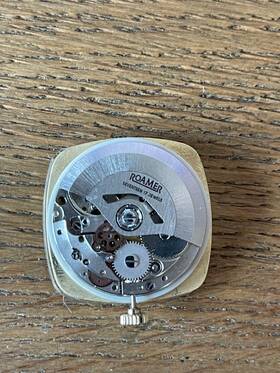 Mst-372 Roamer Vintage 17 Jewel Mst 372 Mens Wrist Watch Movement With Stem And Crown