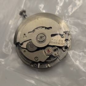 Seiko 7019-5010 Watch Movement And Case Part
