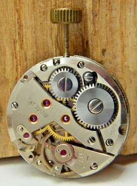 6360 Unitas Vintage 17 Jewel 12/0s Wrist Watch Movement With Crown Stem Combo