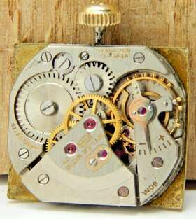 E1190 Wyler Vintage 17 Jewel Mens Wrist Watch Movement With Dial And Case Back