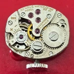 Benrus DZ20 17J Watch Movement (removed From Gold Case/balance Runs) LOT.525. Fixed Price $19.95.