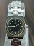 Vintage Omega Geneve Ladies Watch Cal. 625 Manual Wind Black Dial Steel 1970S. Fixed Price $220.00.