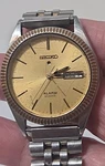 Seiko 5C23-7009 Men's Day Date Alarm Quartz Watch Not Working Parts Only. Fixed Price $40.00.