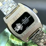 Vintage Buler "super Nova" 1970'S Jump Hour Retro Swiss Futuristic Women's Watch. Fixed Price $299.00.