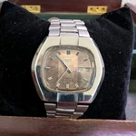 Vintage 1970S Seiko Automatic 7019-5010 Tv Case Champagne Sunburst Dial 21J. Fixed Price $130.00.