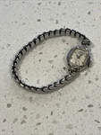 Vintage Rare Gruen Veri-thin Switzerland Mechanical Ladies Watch. Fixed Price $39.00.