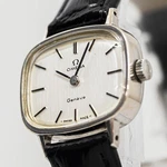 No Tariffs **near Mint** Vintage 1975 Omega Geneve CAL.625 Mt Silver 24MM Womens. Fixed Price $329.99.