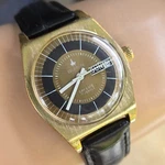 Vintage Buren Men's Manual Wind Watch Durowe 7423 17JEWELS Two-tone Dial 1970S. Fixed Price $169.00.