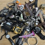 7 Lbs Broken Vintage Wrist Watch Lot Quartz Mixed Bulk Parts Only Junk Repair. Fixed Price $53.99.