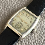 Vintage Men Hamilton Large Case 10K Gf 17J 987E 27.6MM Running Needs Service. Fixed Price $255.00.