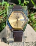 Vtg 1977 Bulova Accutron Quartz Dual-day Rare Hexagon 35MM Men's Watch 2423.10!!. Fixed Price $99.99.