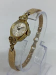 Vintage 1965 Bolivia Women's 17 Mm Manual Wind Gold Tone Watch. Fixed Price $39.99.