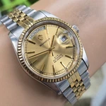 Vintage Sandoz Men's Automatic Watch Day/date Swiss Made 1980S. Fixed Price $438.00.