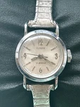 Vintage Timex 17 Jewels Silver Tone Women Wind Watch. Fixed Price $14.95.