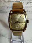 1950S Benrus 17 Jewel Model DN2F Square Style Manual Wind Men Watch. Fixed Price $63.50.