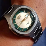 Seiko Actus 2 Tone Dial 7019-5010, Automatic For Men Vintage Watch. Fixed Price $320.00.