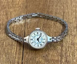 Chaika Flowers Dial Mechanical 17J CAL.1601 Vintage Womans Soviet Era Watch.. Fixed Price $47.77.