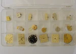 Watch Movements (see List) Lot Of 5 Men's & 12 Lady With Dials And Crystals. Fixed Price $189.00.