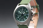 Vintage Near Mint Seiko 7T62-0BZ0 Chronograph Titanium 200M Qz 40MM Mens Watch. Fixed Price $249.99.