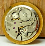 Vintage Waltham 17 Jewel Fontainemelon 76 Gents Wrist Watch Movement With Dial. Fixed Price $39.00.