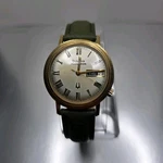 Bulova Accutron 35MM Gold Electroplate Green Leather Day/date Watch. Fixed Price $428.00.