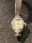 Vintage Ladies Gruen Precision N225 17 Jewels Wrist Watch. Fixed Price $24.95.