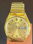 Vintage Men's Seiko Automatic Wrist Watch, Keeping Time, 6309-8679, Day/date. Fixed Price $120.00.